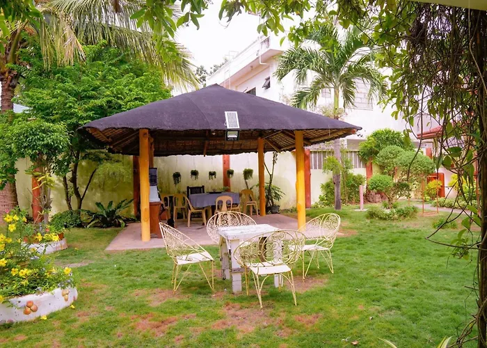 Sunshine Paradise Inn